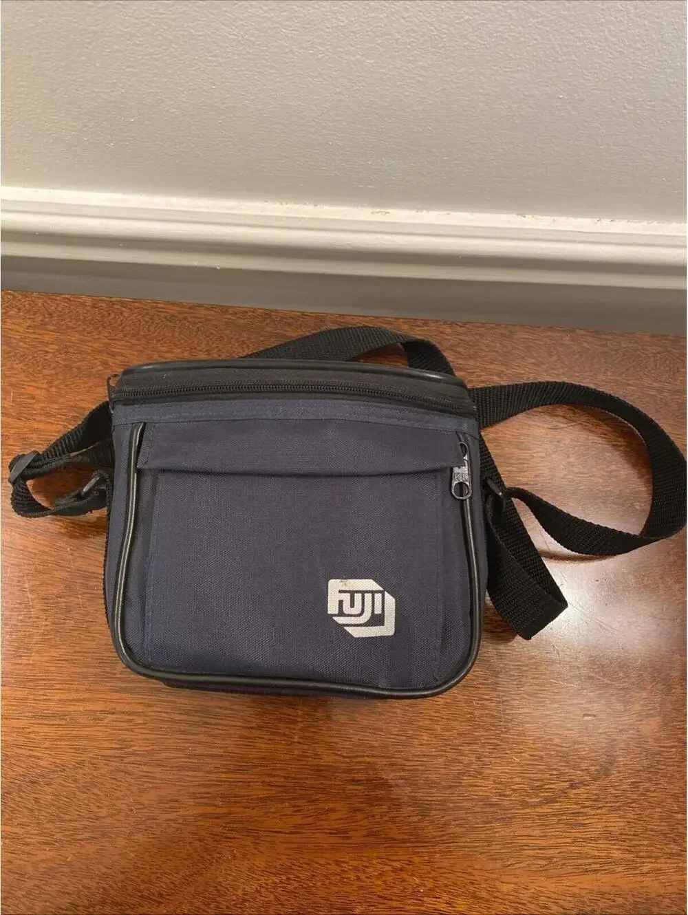 Vintage Navy Fuji Fujifilm Camera Bag w/ Adjustable Strap Exterior Pocket 8x7x3